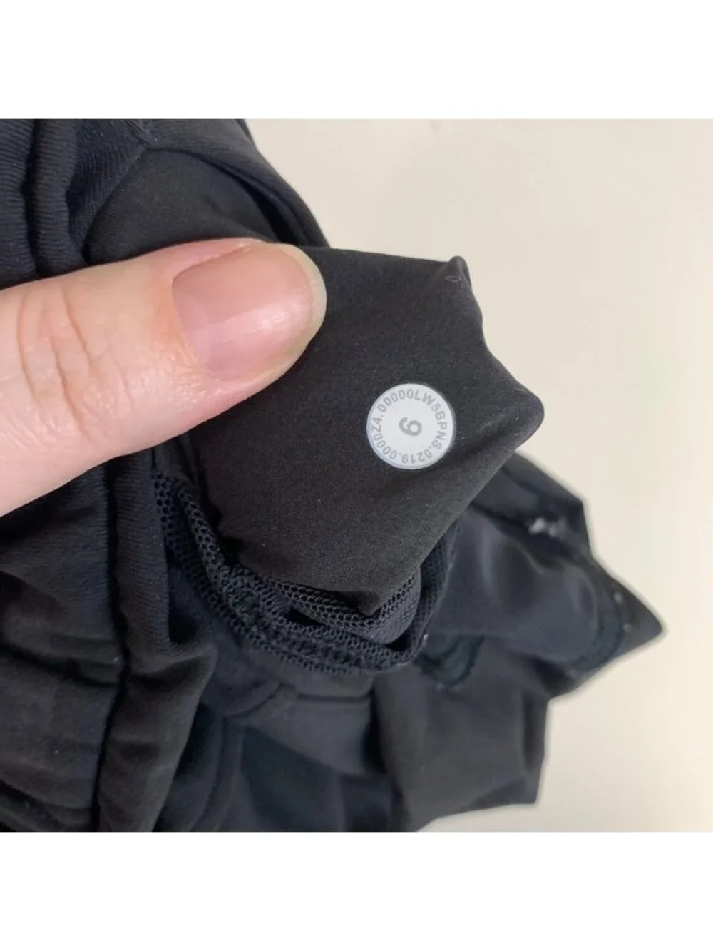 Lululemon On the Fly 7/8 Pant Black 6